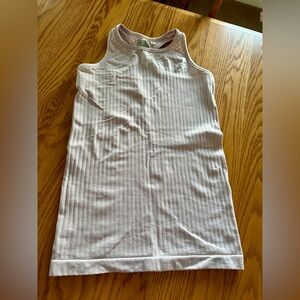 Athleta Renew Tank Stretch Lavender Diamond & Stripe Women’s - Small
